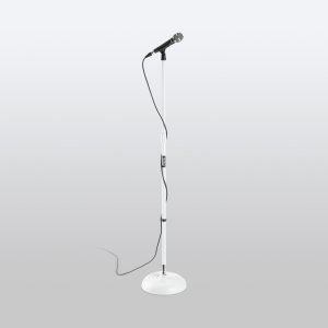 Quarter-Turn Round-Base Mic Stand